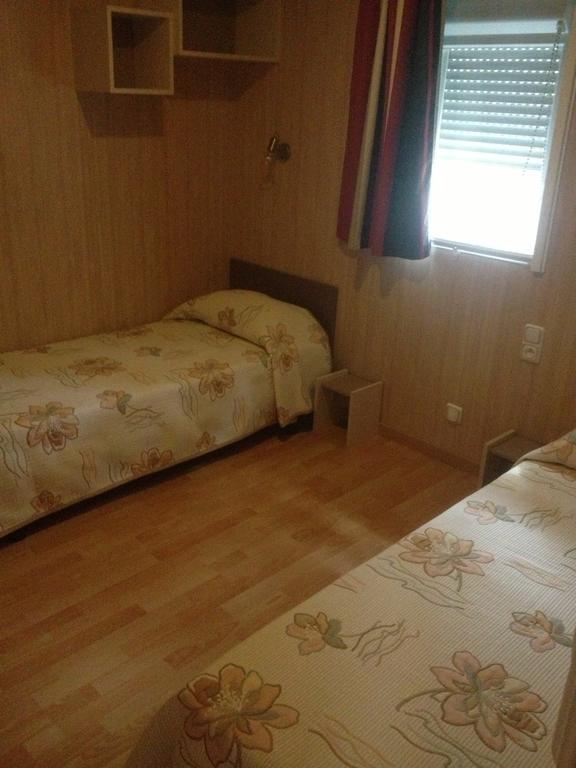 Camping Residence Chalet La Pomposa Terrazzoni Bonifacio  Oda fotoğraf