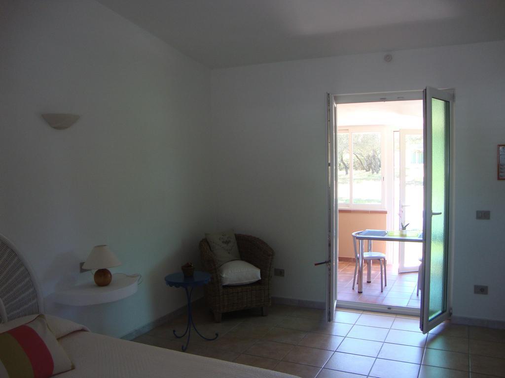 Camping Residence Chalet La Pomposa Terrazzoni Bonifacio  Oda fotoğraf
